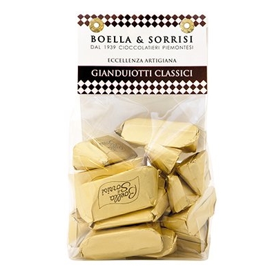 Gianduiotti aus Italien bei Beans Kaffeespezialitäten Wien Gianduiotti aus Italien bei Beans Kaffeespezialitäten Wien