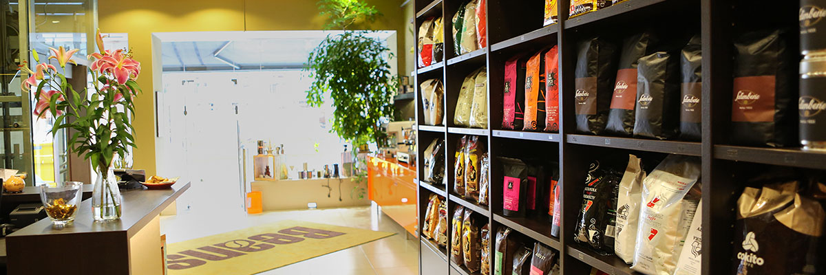 Italienischer Kaffee für Espressomaschinen und Vollautomaten Beans Wien | Online Shop und Geschäft Italienischer Kaffee für Espressomaschinen und Vollautomaten Beans Wien | Online Shop und Geschäft