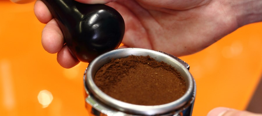 Espresso Guide - Residue after knocking Espresso Guide - Residue after knocking