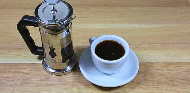 Kaffeezubereitung mit French Press - Anleitung